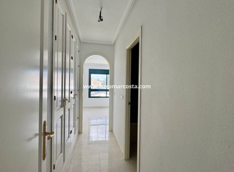 Venta - Apartamento / piso - Orihuela Costa