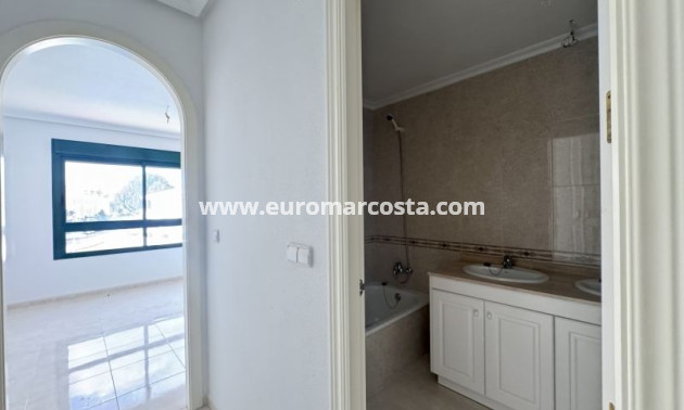 Venta - Apartamento / piso - Orihuela Costa
