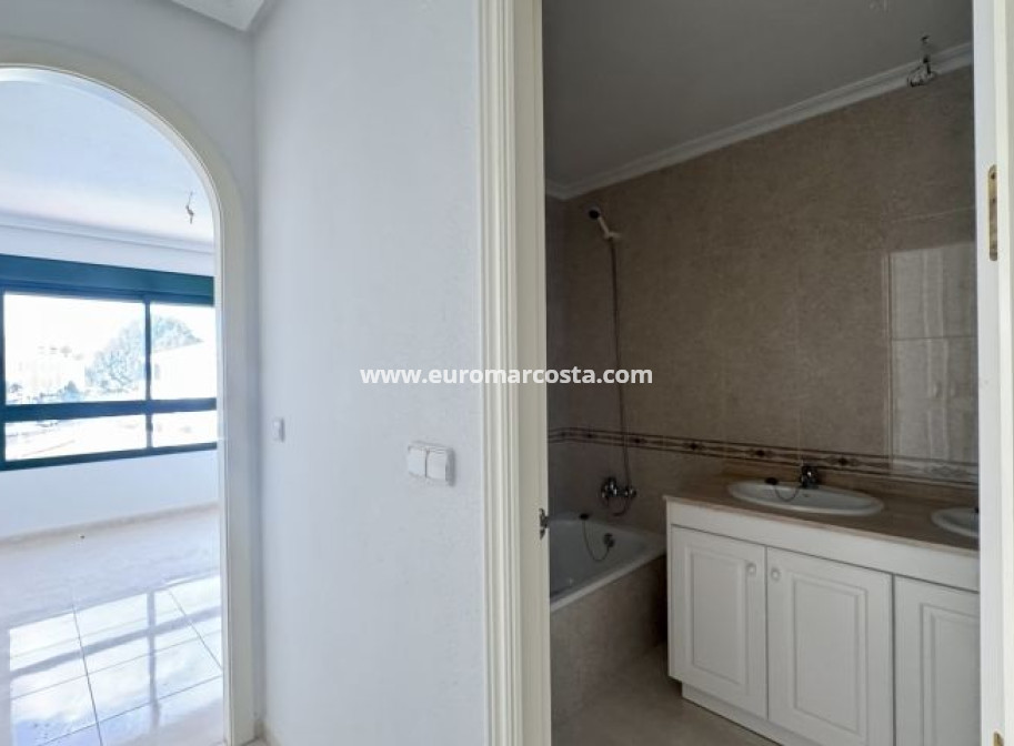 Venta - Apartamento / piso - Orihuela Costa