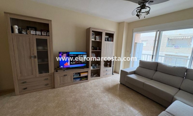 Objekte zum Wiederverkauf - Wohnung - Torrevieja - TORREVIEJA