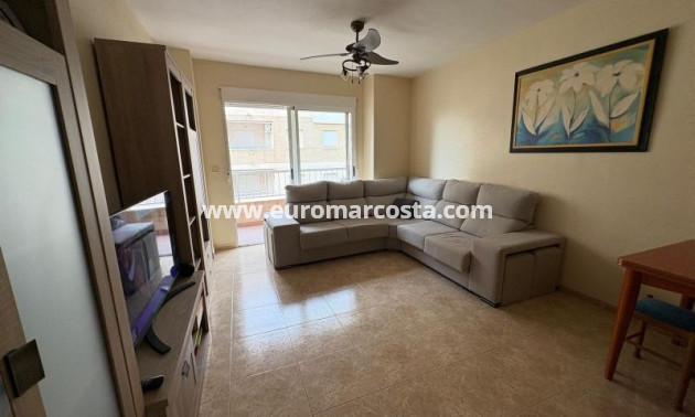 Objekte zum Wiederverkauf - Wohnung - Torrevieja - TORREVIEJA