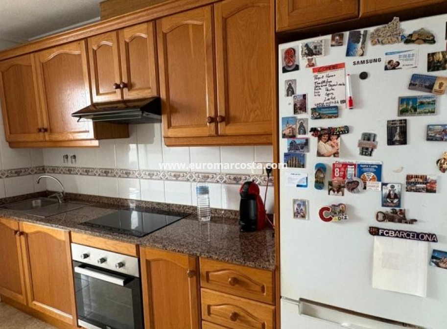Objekte zum Wiederverkauf - Wohnung - Torrevieja - TORREVIEJA