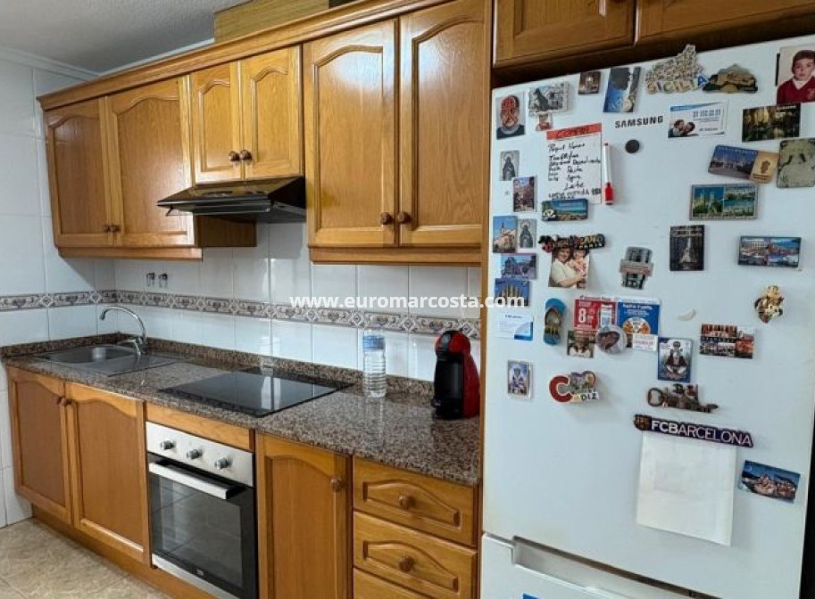 Objekte zum Wiederverkauf - Wohnung - Torrevieja - TORREVIEJA