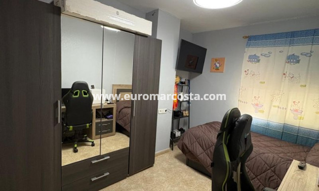 Objekte zum Wiederverkauf - Wohnung - Torrevieja - TORREVIEJA