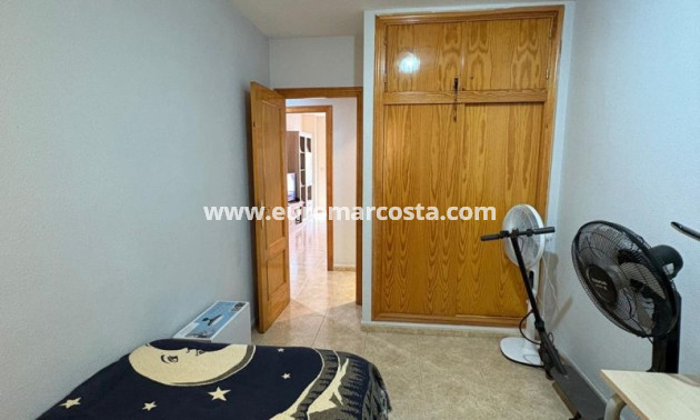 Objekte zum Wiederverkauf - Wohnung - Torrevieja - TORREVIEJA