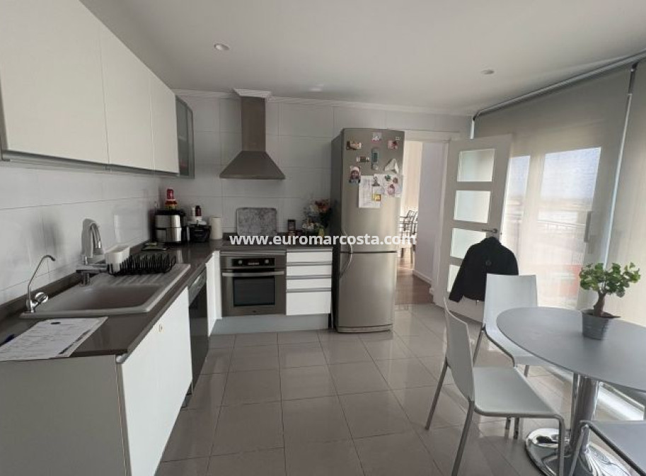 Objekte zum Wiederverkauf - Wohnung - Elche - Elche/Elx