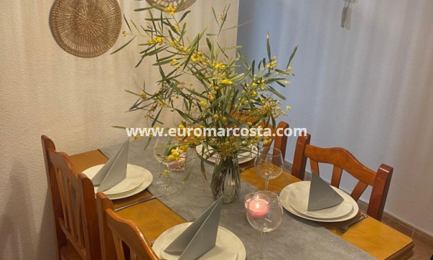 Objekte zum Wiederverkauf - Wohnung - Torrevieja - TORREVIEJA
