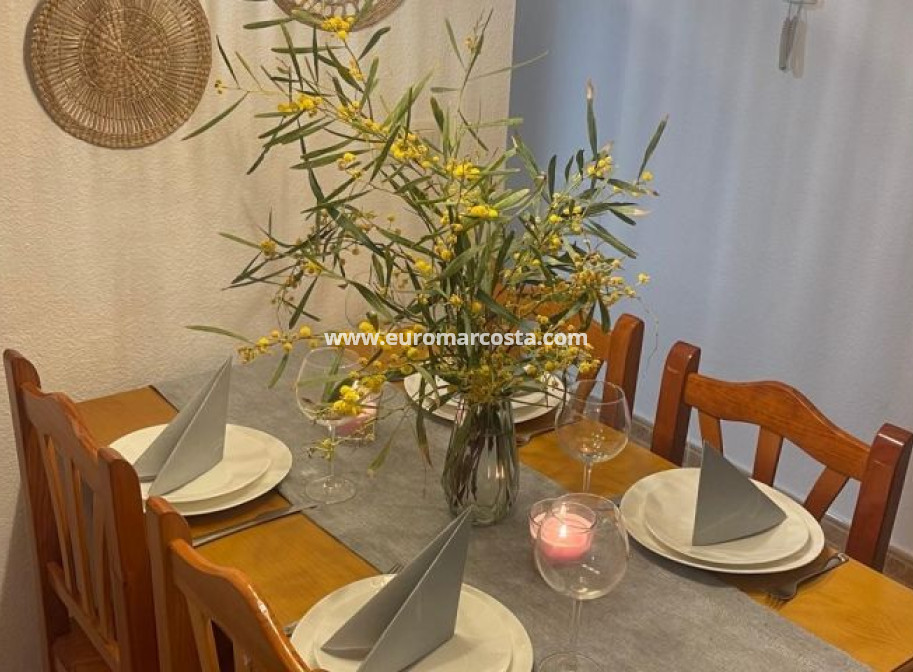 Objekte zum Wiederverkauf - Wohnung - Torrevieja - TORREVIEJA