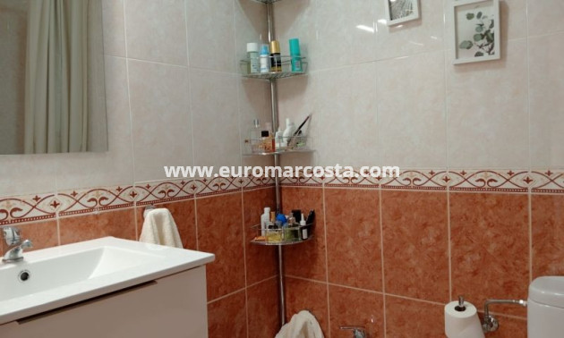Objekte zum Wiederverkauf - Wohnung - Torrevieja - TORREVIEJA