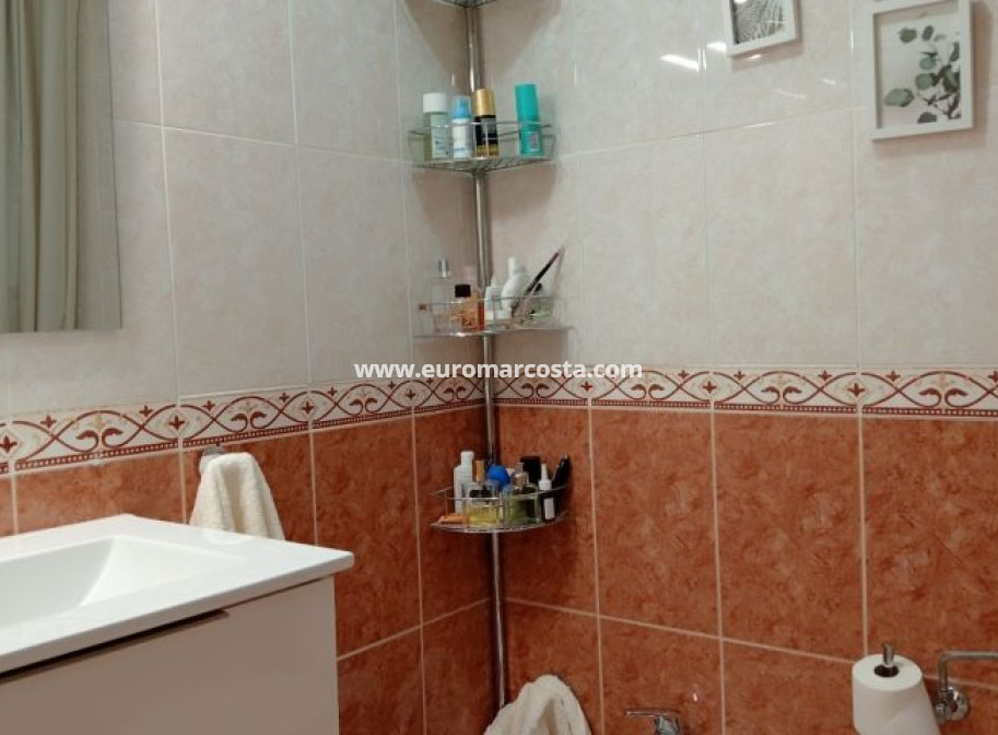 Objekte zum Wiederverkauf - Wohnung - Torrevieja - TORREVIEJA