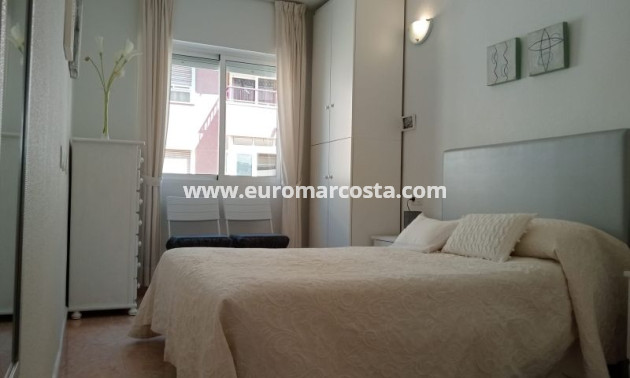 Objekte zum Wiederverkauf - Wohnung - Torrevieja - TORREVIEJA