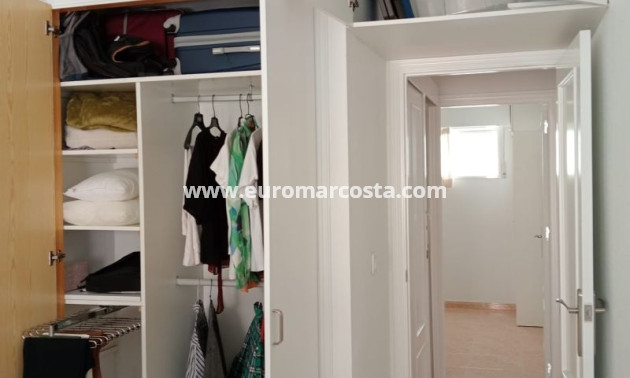 Objekte zum Wiederverkauf - Wohnung - Torrevieja - TORREVIEJA