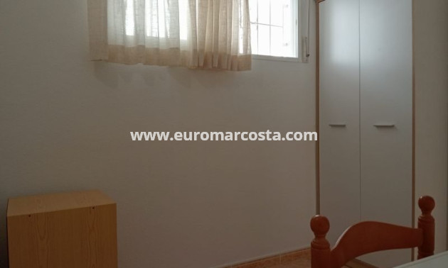 Objekte zum Wiederverkauf - Wohnung - Torrevieja - TORREVIEJA