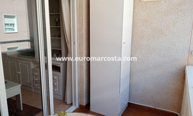 Objekte zum Wiederverkauf - Wohnung - Torrevieja - TORREVIEJA