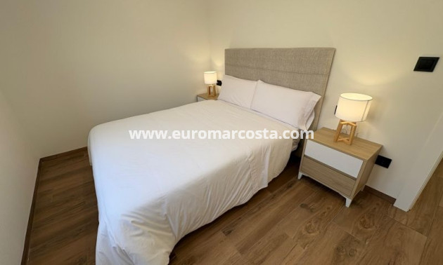 Venta - Villa - Torrevieja - TORREVIEJA