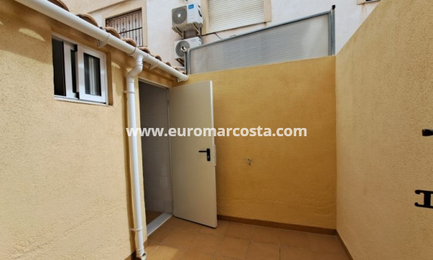 Objekte zum Wiederverkauf - Stadthaus - Orihuela Costa