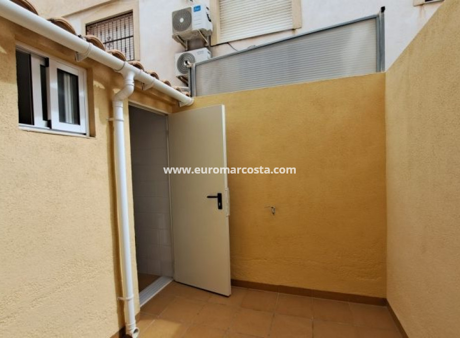 Objekte zum Wiederverkauf - Stadthaus - Orihuela Costa