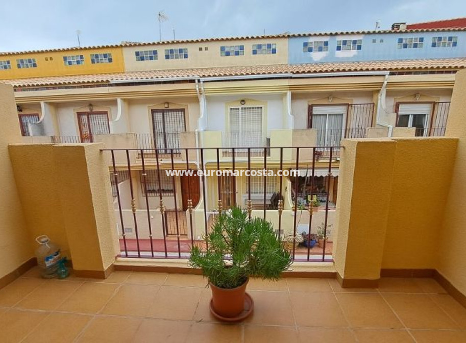 Objekte zum Wiederverkauf - Stadthaus - Orihuela Costa