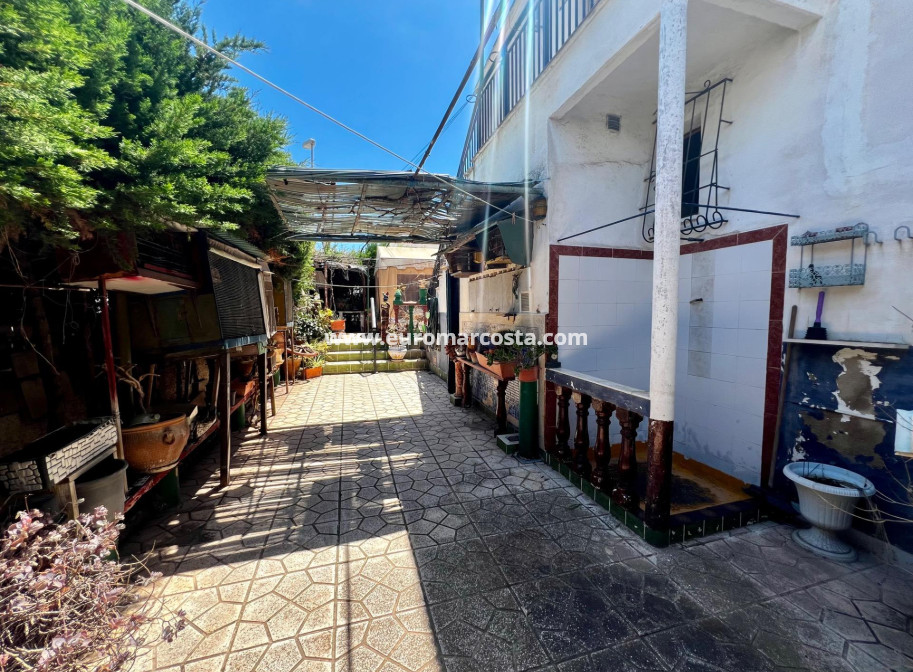 Venta - Adosado - Torrevieja - TORREVIEJA