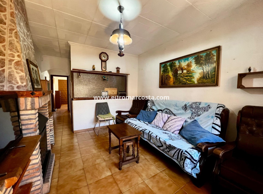 Venta - Adosado - Torrevieja - TORREVIEJA