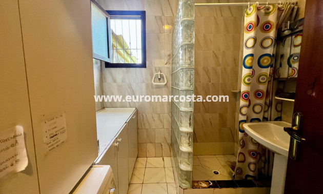 Venta - Adosado - Torrevieja - TORREVIEJA
