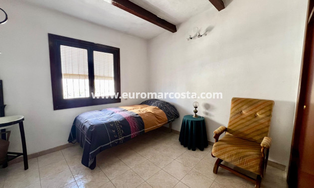 Venta - Adosado - Torrevieja - TORREVIEJA