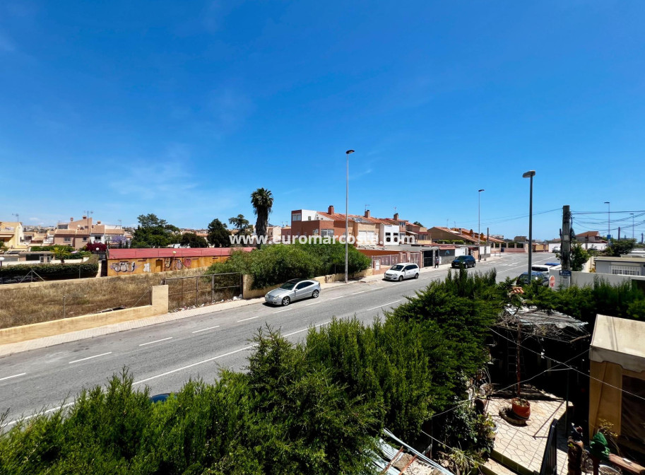 Venta - Adosado - Torrevieja - TORREVIEJA