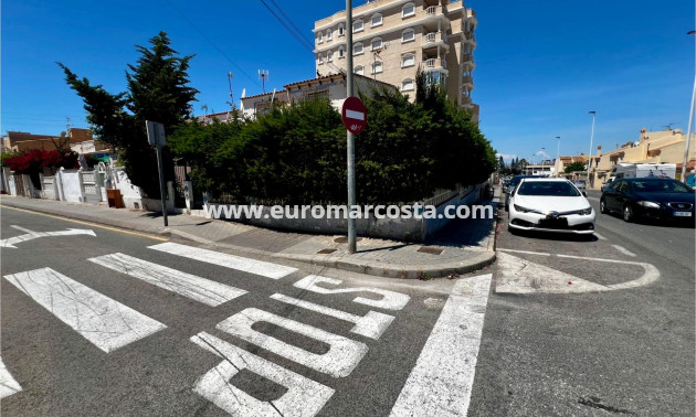 Venta - Adosado - Torrevieja - TORREVIEJA