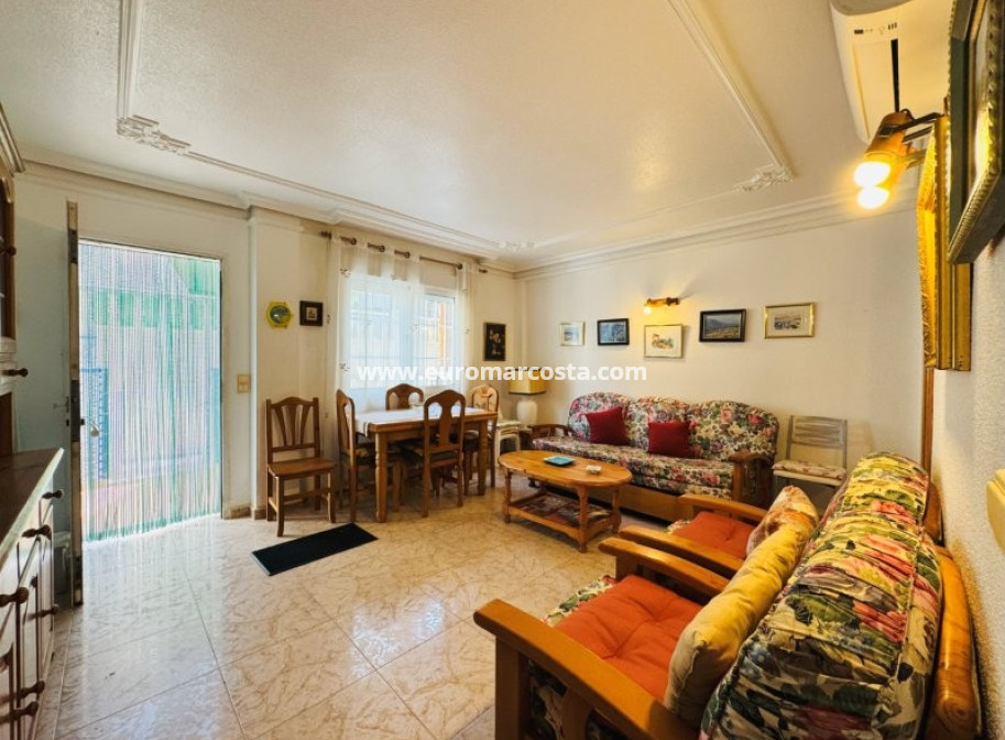 Sale - Townhouse - La Mata