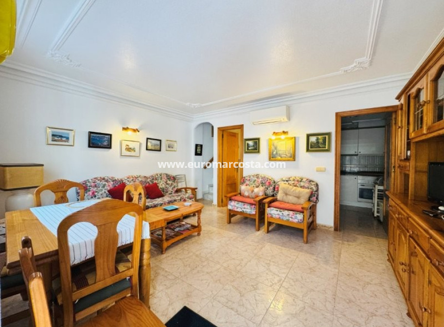 Sale - Townhouse - La Mata