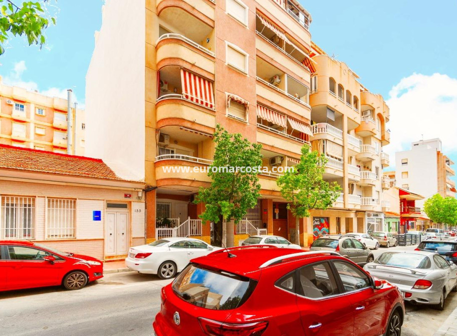 Venta - Apartamento / piso - Torrevieja - TORREVIEJA