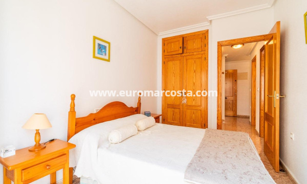 Venta - Apartamento / piso - Torrevieja - TORREVIEJA