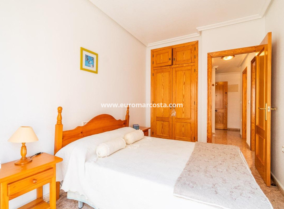 Venta - Apartamento / piso - Torrevieja - TORREVIEJA