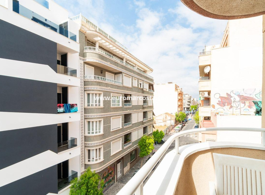 Venta - Apartamento / piso - Torrevieja - TORREVIEJA