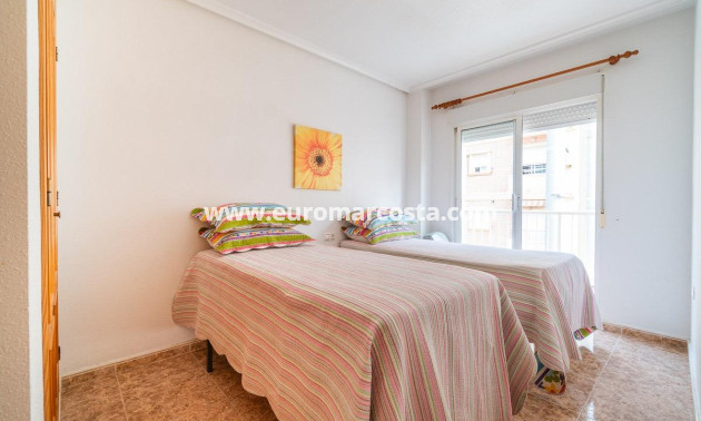 Venta - Apartamento / piso - Torrevieja - TORREVIEJA