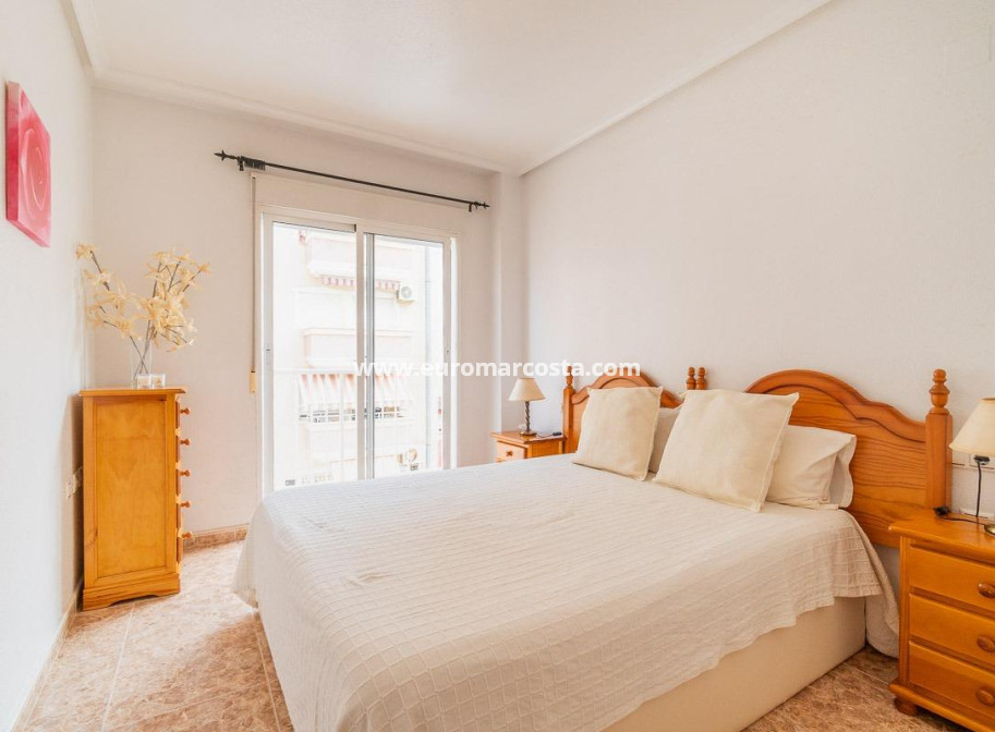 Venta - Apartamento / piso - Torrevieja - TORREVIEJA