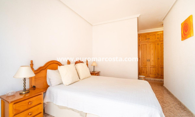 Venta - Apartamento / piso - Torrevieja - TORREVIEJA