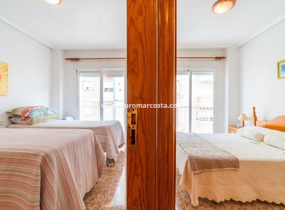Venta - Apartamento / piso - Torrevieja - TORREVIEJA