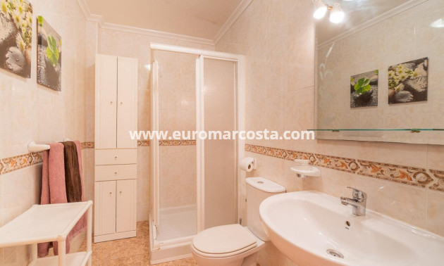 Venta - Apartamento / piso - Torrevieja - TORREVIEJA