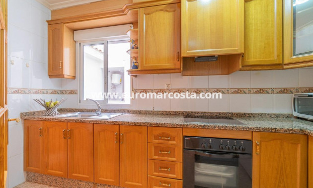 Venta - Apartamento / piso - Torrevieja - TORREVIEJA