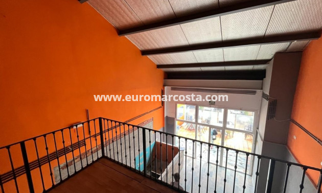 Venta - Comercial - Algorfa