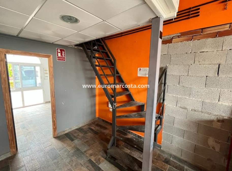 Venta - Comercial - Algorfa