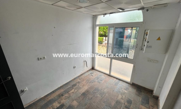 Venta - Comercial - Algorfa