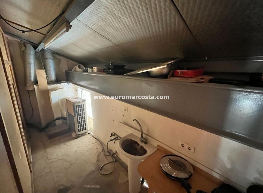 Venta - Comercial - Algorfa