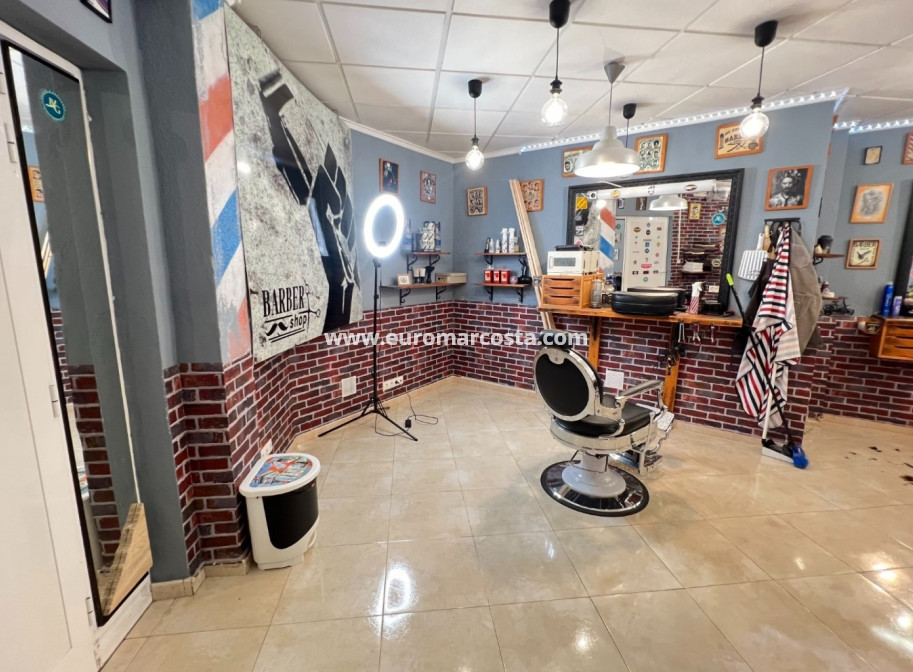 Sale - Commercial - Guardamar del Segura