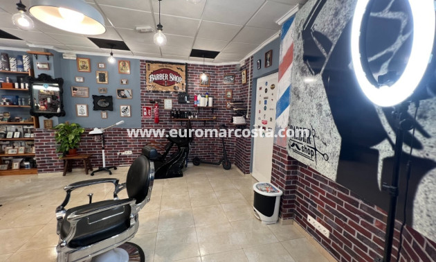 Sale - Commercial - Guardamar del Segura