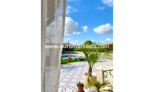 Sale - Villa / Detached - Ciudad Quesada - Quesada Center
