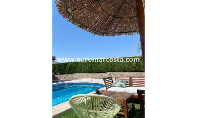 Sale - Villa / Detached - Ciudad Quesada - Quesada Center