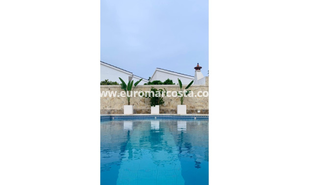 Sale - Villa / Detached - Ciudad Quesada - Quesada Center