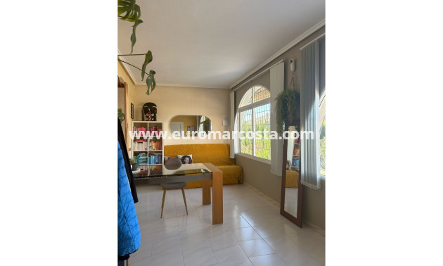 Sale - Villa / Detached - Ciudad Quesada - Quesada Center